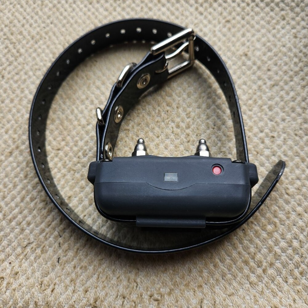 Dogtra e-Fence System Dog Control Replacement part Collar Only w Charger SD-0016 - Picture 2 of 6